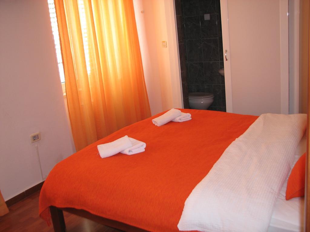 R-Club Old Town Apartments Budva Værelse billede