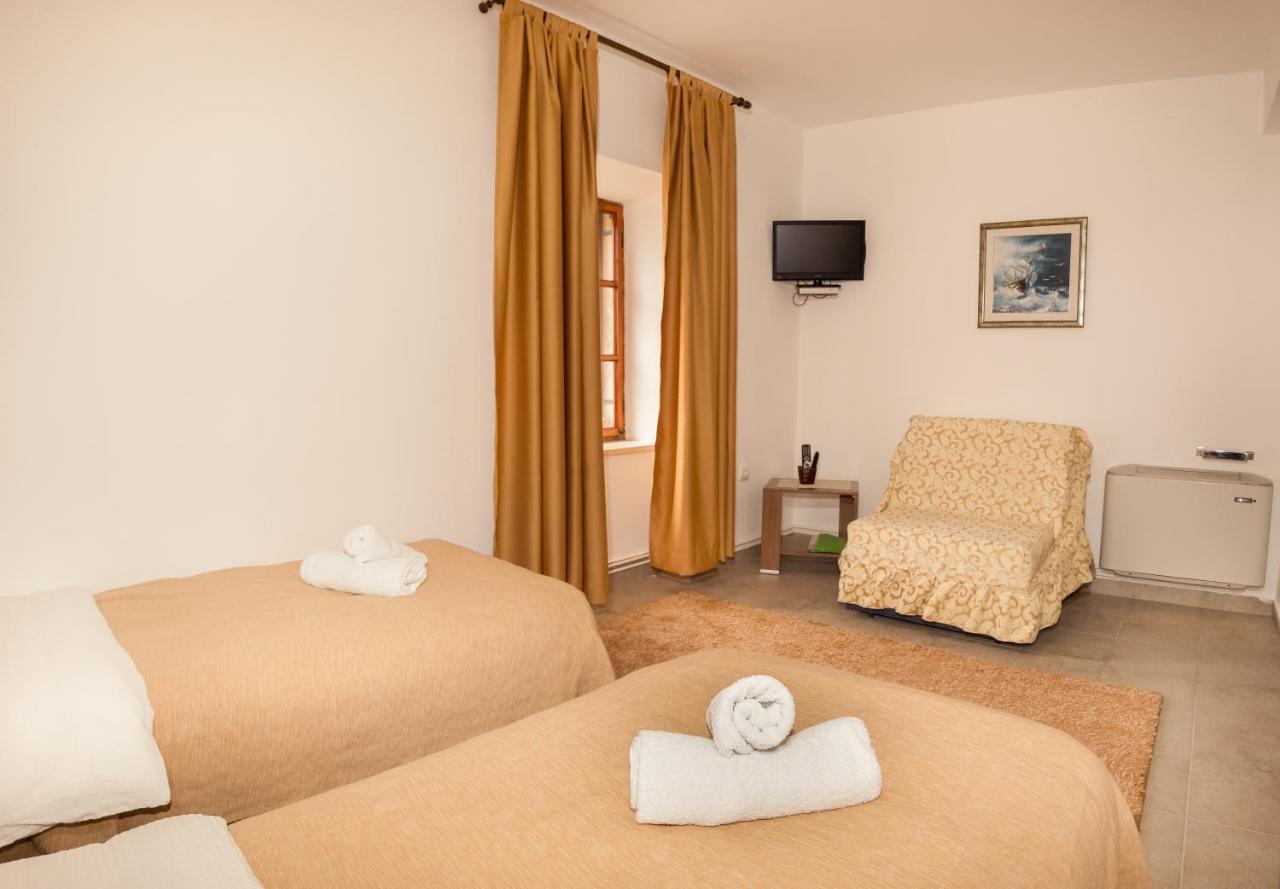 R-Club Old Town Apartments Budva Eksteriør billede