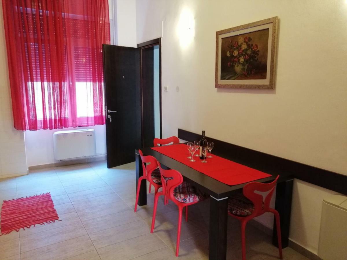 R-Club Old Town Apartments Budva Eksteriør billede