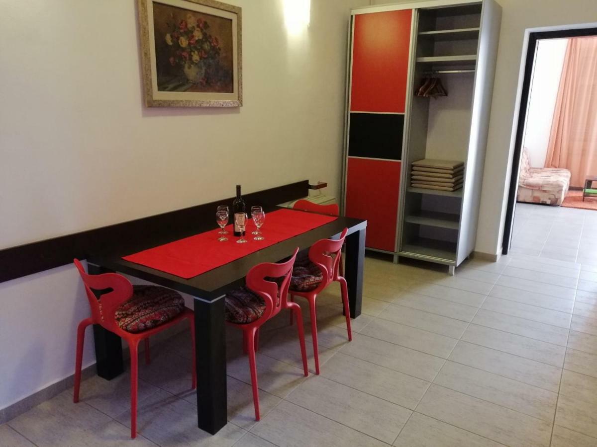 R-Club Old Town Apartments Budva Eksteriør billede